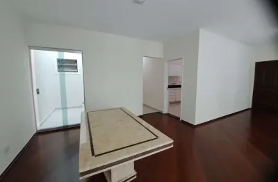 Casa com 2 quartos para alugar na Domingos Luiz Bueno, 747, Jardim Ernestina, São Paulo