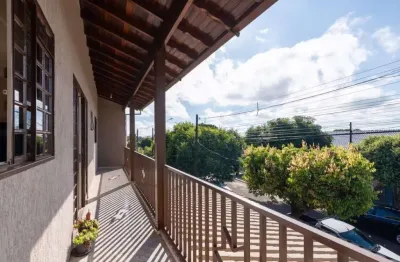 Sobrado com 5 dormitórios à venda, 220 m² por r$ 700.001,00 - residencial abussafe - londrina/pr