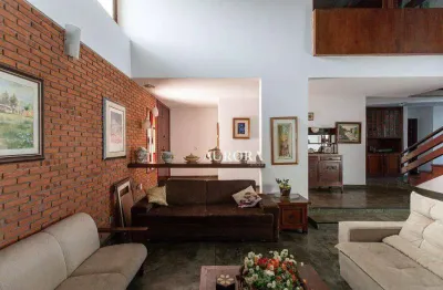 Casa com 4 dormitórios, piscina à venda, 489 m² por r$ 1.500.000 - quebec - londrina/pr