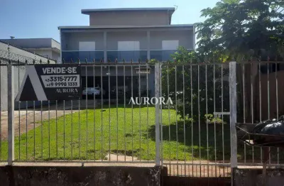 Sobrado com 3 dormitórios à venda, 250 m² por r$ 800.000,00 - califórnia - londrina/pr