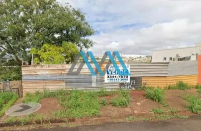 Terreno à venda na Rua Guido Betoni, 622, Jardim Colúmbia D, Londrina
