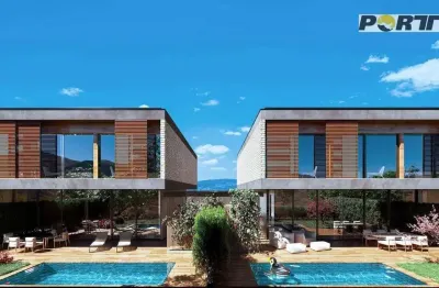 Casa com 4 quartos à venda na Rua Hercelina M Vieira, 3, Praia do Estaleiro, Balneário Camboriú
