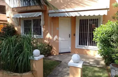 Maravilhosa casa de 4 quartos no condomínio colonial park no recreio