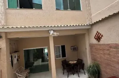 Excelente casa de vila duplex com vaga no engenho de dentro