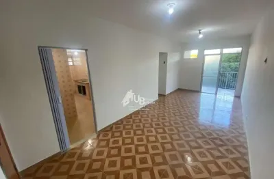 Excelente apartamento de fundos com 2 quartos e dependencia no cachambi