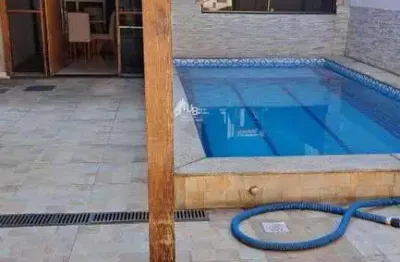 Magnifica casa de 4 quartos e área gourmet em todos os santos