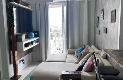 Excelente apartamento de 2 quartos no condomínio carioca residencial