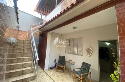 Casa de 2 quartos com quintal e terraço coberto em marechal hermes