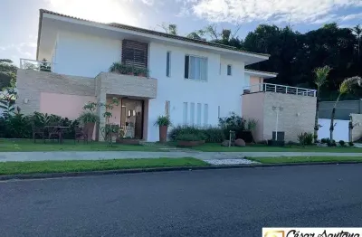 Casa lindíssima de luxo à a venda | 758 m²| alphaville litoral norte | porteira fechada.