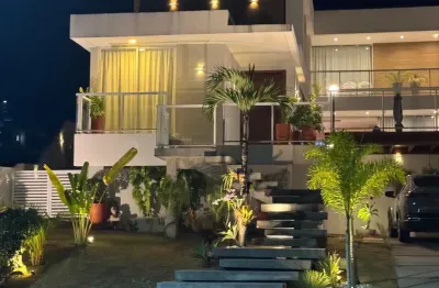 Casa no alphaville litoral norte 3 porteira fechada para venda