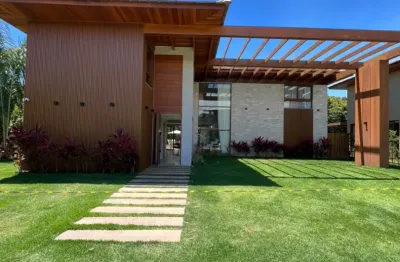 Excelente casa porteira fechada para se morar, otima localizacao