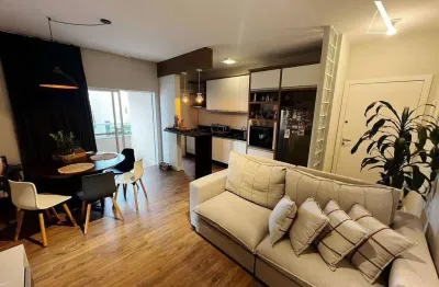 Apartamento de 01 suíte + 01 dormitório no saguaçú!