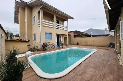 Casa com 3 quartos à venda na Vila Nova, Joinville 
