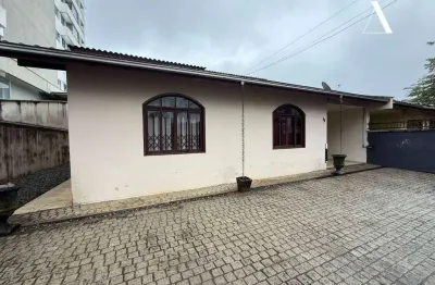 Casa com 4 dormitórios à venda, 200 m² por r$ 697.000,00 - iririú - joinville/sc