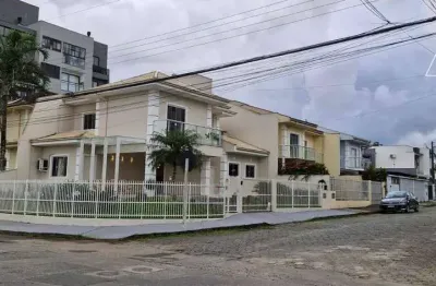 Casa com 3 dormitórios à venda, 155 m² por r$ 905.000,00 - costa e silva - joinville/sc