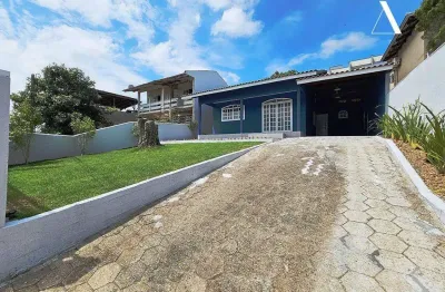 Casa com 3 quartos à venda no Guanabara, Joinville 