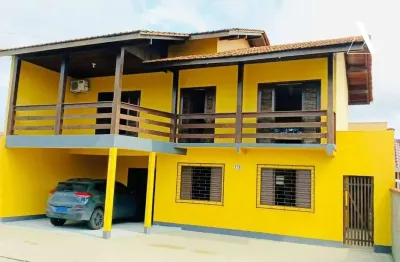 Casa com 4 dormitórios à venda, 222 m² por r$ 600.000,00 - salinas - balneário barra do sul/sc