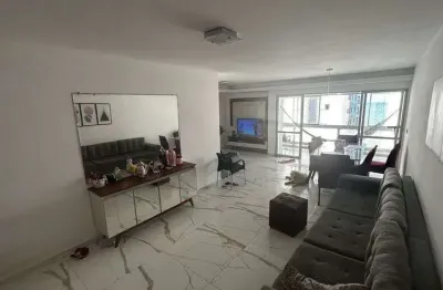 Apartamento para venda tem 136 metros quadrados com 3 quartos