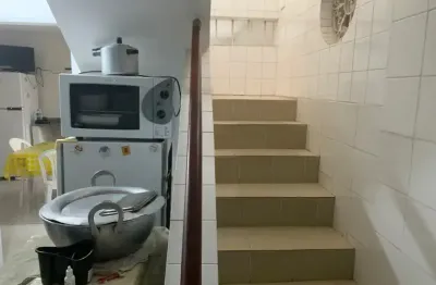 Casa com 5 quartos à venda no Engenho do Meio, Recife 