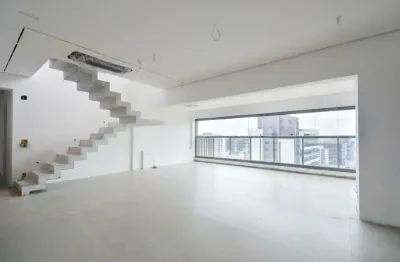 Duplex para venda em Vila Mariana com 2 quartos, sendo 2 suítes , 352m²