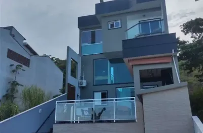 Casa com 3 quartos à venda na Avenida Ricardo Muylaert Salgado, Jardim Guanabara, Macaé