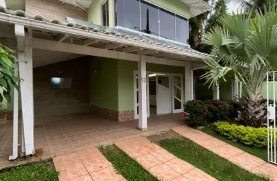 Casa em condomínio fechado com 4 quartos à venda na Rua Aquarius, Barra de Macaé, Macaé