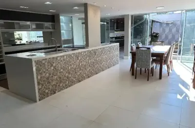 Casa com 5 quartos à venda na Praia do Pecado, Macaé 
