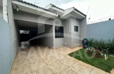 Casa com 3 quartos à venda na Rua Iguaçu, 300, Vila Fracasso, Mandaguaçu