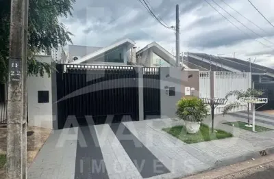 Casa com 3 quartos para alugar na Rua Aurélio Quáglia, 748, Jardim Monte Rei, Maringá