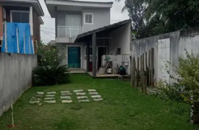 Casa com 3 quartos à venda na Rua Setenta e Dois, 02, Jardim Atlântico Leste (Itaipuaçu), Maricá por R$ 450.000