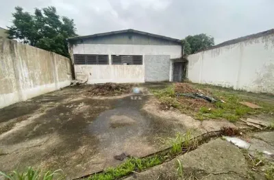 Barracão / Galpão / Depósito à venda na Rua Cyro Vellozo, 570, Prado Velho, Curitiba