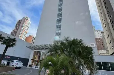 Sala comercial para alugar na Avenida Visconde de Guarapuava, 2764, Centro, Curitiba