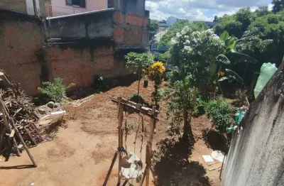 Terreno à venda na Praça Antenor Fassarela, Alto Lage, Cariacica