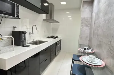 Lindo apartamento de 2 quartos em jardim camburi, com 1 suíte,
