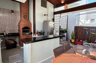 Cobertura 4 quartos,  2 suítes canadense com lazer privativo