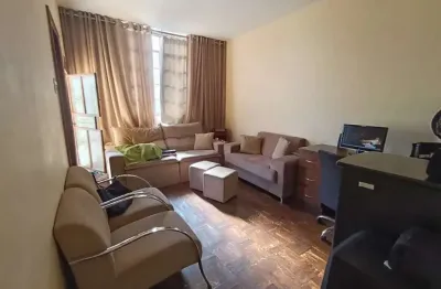 Casa com 3 quartos à venda na Rua Gilmar Pereira Rosa, Cardoso (Barreiro), Belo Horizonte