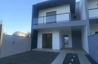 Casa à venda no bairro ubatuba - são francisco do sul/sc