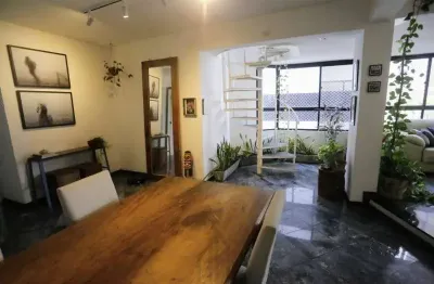 Apartamento cobertura medindo 240 m², dividido em 4 quartos, duas salas, piscina própria, duas vagas no vila horto vender horto florestal salvador