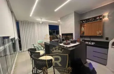 Explore o luxo e o conforto nesta deslumbrante cobertura duplex de 3 suites