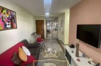 Viva com conforto e estilo no recreio: apartamento de 4 quartos
