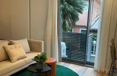 Ipanema | suíte decorada no condomínio bossa 107 com 28m²