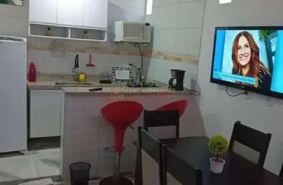 Apartamento na avenida armando ribeiro, próximo a praia do recreio.