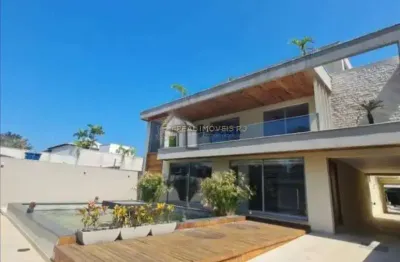 Casa de alto padrão com 6 quartos a venda na barra da tijuca