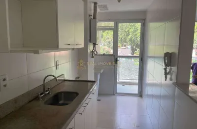 Apartamento 2 Quartos c/ Varanda e Vaga | Condomínio com Segurança 24h