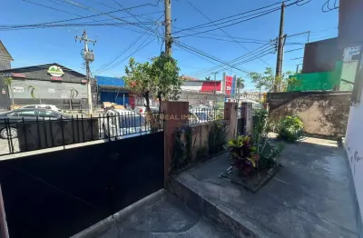 Casa com 2 quartos à venda na Rua das Rosas, 51, Vila Valqueire, Rio de Janeiro