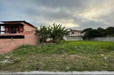Terreno em condomínio fechado à venda na Praia Do Gavião, Araruama 