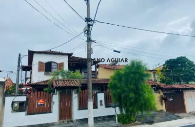 Ampla casa em araruama (3 quartos 1 suíte) - r$ 700.000,00 - praça da bandeira