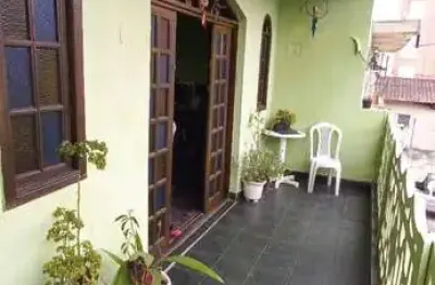 Aluga-se casa sobrado para creche três dormitorios cidade tiradentes