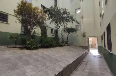 Apartamento com 2 quartos para alugar no Conjunto Habitacional Santa Etelvina II, São Paulo 
