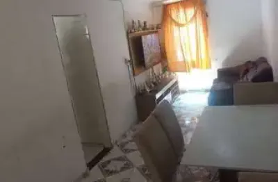 Vende-se apartamento com ótima localização (com escritura)